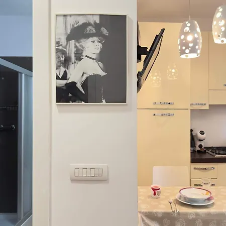 アパート Homeby, Casa Marianna ミラノ